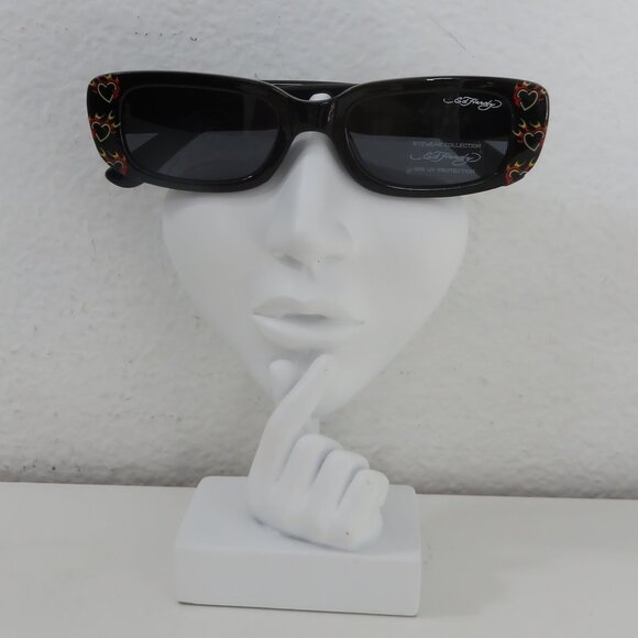 (#115) Ed Hardy Black Sunglasses with Heart Design - Picture 1 of 4